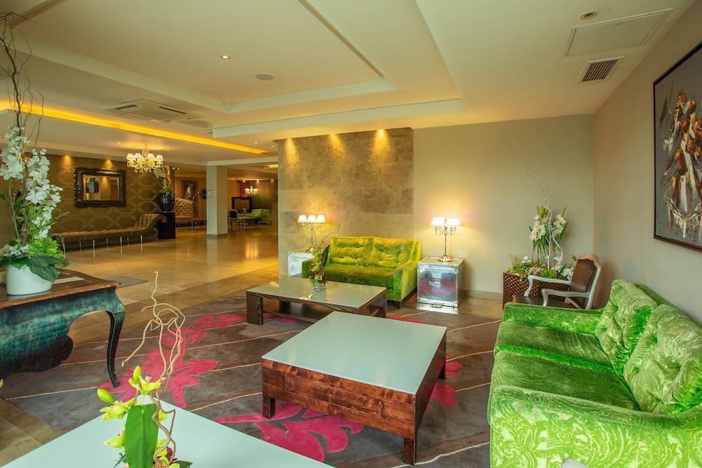 Hotel Kilkenny Dış mekan fotoğraf