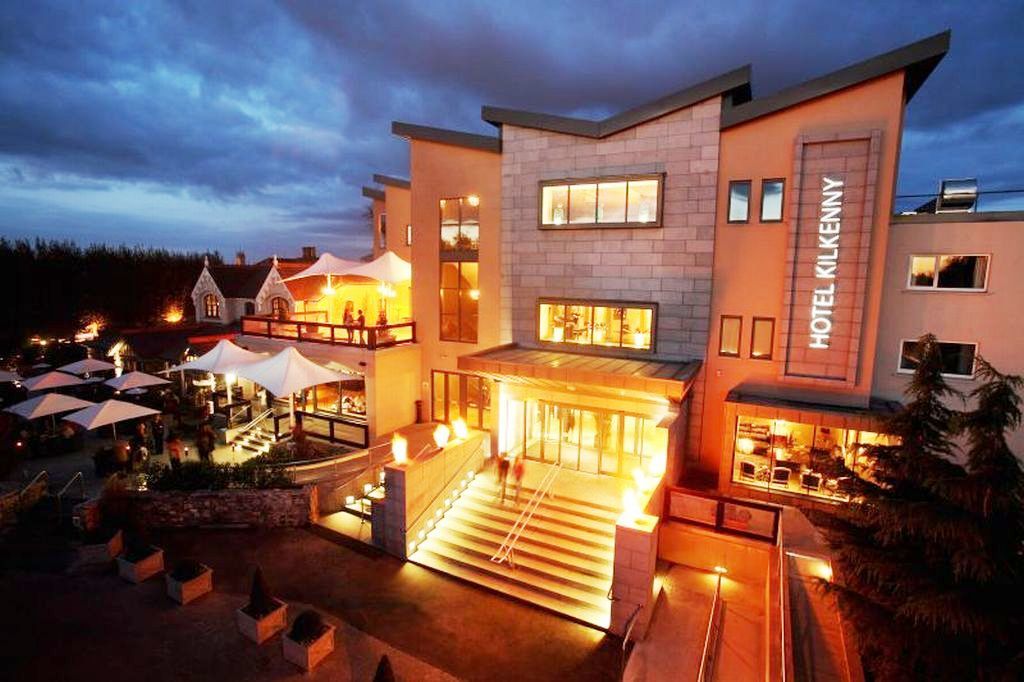 Hotel Kilkenny Dış mekan fotoğraf